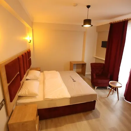 Hotel The Grey